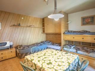 Monolocale via San Grato 48, Saint Gree, Viola