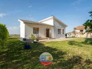 Villa unifamiliare via Gilberto Zappaterra 10/h, Ambrogio, Copparo — foto 18 di 39