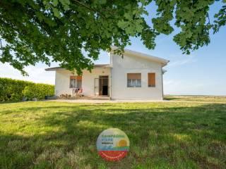 Villa unifamiliare via Gilberto Zappaterra 10/h, Ambrogio, Copparo — foto 33 di 39