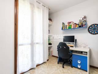 Trilocale via Martiri della Libertà 5, Centro, Lurago d'Erba — foto 28 di 39