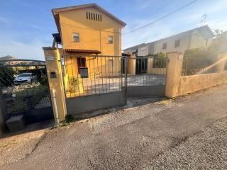 Bilocale via Della Vittoria, 157, Centro, Carbonia — foto 3 di 13
