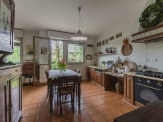 Villa bifamiliare via Arturo Toscanini 4, Cento Paese, Cento — foto 2 di 29