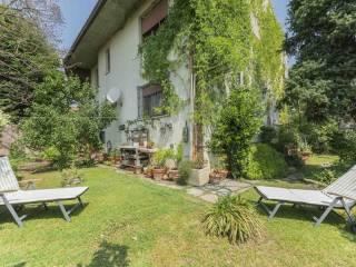 Villa bifamiliare via Arturo Toscanini 4, Cento Paese, Cento — foto 11 di 29
