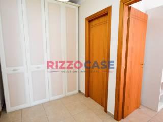 Appartamento viale Europa Unita 194, Crosia — foto 27 di 44