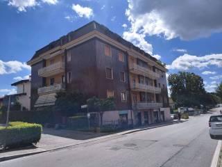 Bilocale via Cantaluppi, Lipomo — foto 6 di 7