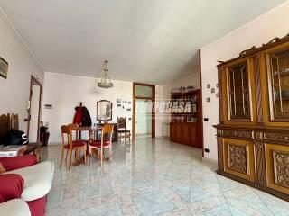 Appartamento via Vitruvio 4, Trentola-Ducenta — foto 7 di 35