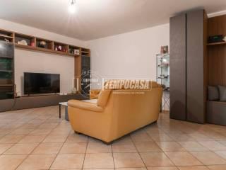 Villa a schiera via 2 GIUGNO, Centro, Limido Comasco — foto 7 di 26