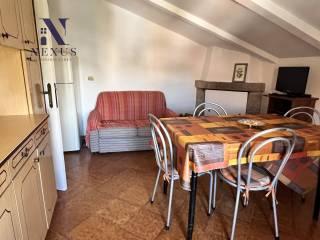 Trilocale buono stato, piano terra, Castelleone di Suasa — foto 12 di 23