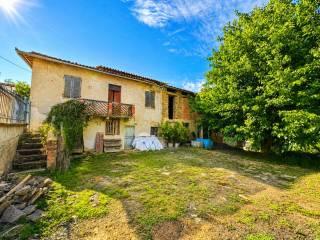 Rustico Località Robini, Santo Stefano Belbo — foto 2 di 19