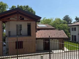 Quadrilocale strada Pracarbone, Centro, Villanova Mondovì — foto 10 di 16