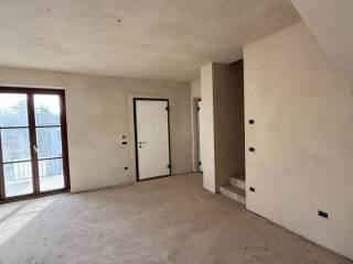 Quadrilocale strada Pracarbone, Centro, Villanova Mondovì — foto 8 di 24