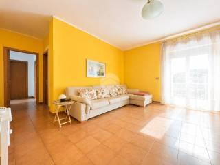 Terratetto plurifamiliare C/da Santicelli 15, Rose
