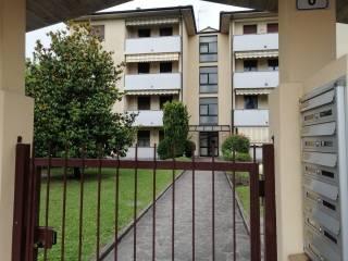 Quadrilocale via Padre Vittorio Scheppers 6, Busnago — foto 11 di 12
