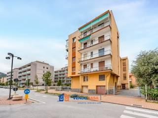 Quadrilocale via dei Levantino 64, Centro, Albisola Superiore — foto 3 di 40