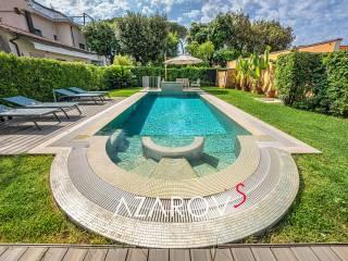 Villa unifamiliare viale Apua 359, Pietrasanta — foto 24 di 32