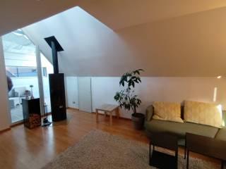 Trilocale via Cassa di Risparmio, Centro, Merano — foto 8 di 11