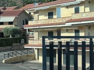 Trilocale Contrada Piano delle Donne SNC, Centro, Belvedere Marittimo
