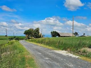 Rustico, buono stato, 450 m², Santa Luce — foto 2 di 33