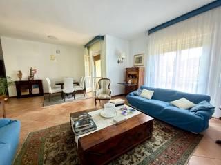Villa a schiera via Giovanni Corsaro 19, Sant'Agata li Battiati — foto 4 di 50