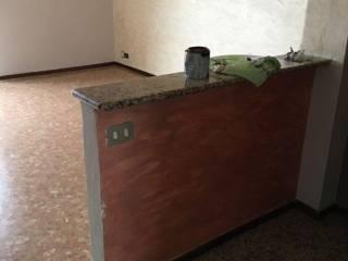 Trilocale via Renato Bertolotti 38, Centro, Besozzo — foto 4 di 18