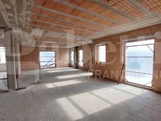 Villa bifamiliare via Newton, 8, Pesche — foto 15 di 24