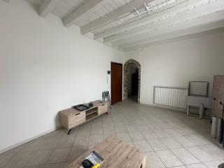 Trilocale via Camillo Benso di Cavour, Centro, Castiglione delle Stiviere — foto 14 di 22