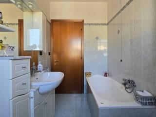 Appartamento via dei Meli, Ascoli Piceno — foto 24 di 39