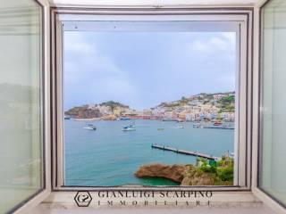 Trilocale via Lungomare Cesarano 45, Centro, Ponza — foto 7 di 15