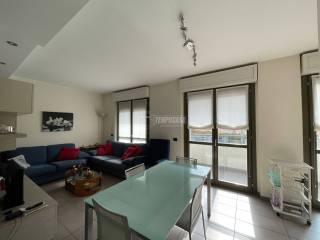 Trilocale via Montorfano 50, Lipomo — foto 9 di 18