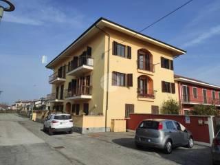 Quadrilocale via Prato 6, Centro, Cavallermaggiore