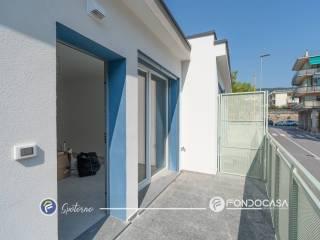Trilocale viale Europa, Spotorno — foto 21 di 25