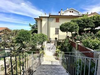 Appartamento ottimo stato, piano rialzato, Centro, Falconara Marittima — foto 10 di 14