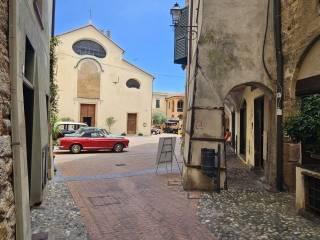 Quadrilocale via Giovanni Battista Parodi 44, Centro, Toirano