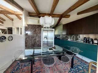 Villa unifamiliare, ottimo stato, 300 m², Centro, Padenghe sul Garda — foto 14 di 45