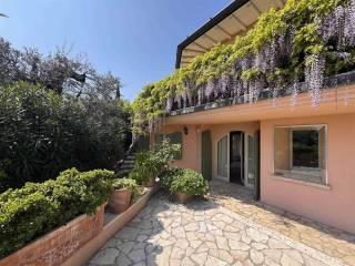 Villa unifamiliare, ottimo stato, 300 m², Centro, Padenghe sul Garda — foto 6 di 45