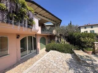 Villa unifamiliare, ottimo stato, 300 m², Centro, Padenghe sul Garda
