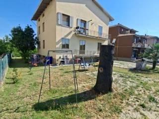 Villa bifamiliare via Nazionale 62, Centro, Fornovo di Taro — foto 32 di 35