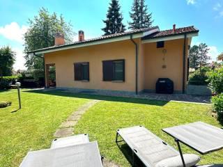 Villa unifamiliare via Giacomo Leopardi 7, Velate, Usmate Velate — foto 7 di 23