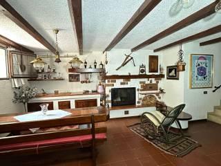 Villa unifamiliare via Giacomo Leopardi 7, Velate, Usmate Velate — foto 21 di 23