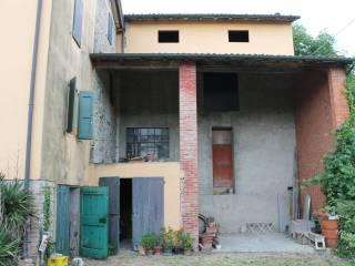 Casa colonica Strada Laurano di Sotto 1, Neviano degli Arduini