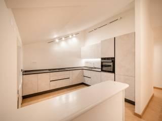 Attico ottimo stato, 171 m², Centro Storico, Reggio Emilia — foto 14 di 27