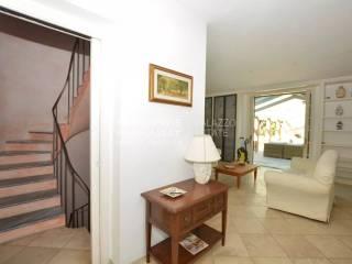 Villa unifamiliare, ottimo stato, 300 m², Pietrasanta — foto 31 di 38