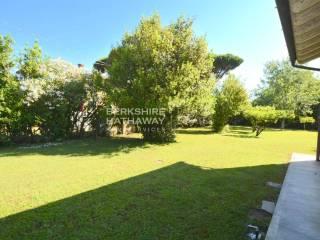 Villa unifamiliare, ottimo stato, 300 m², Pietrasanta — foto 27 di 38