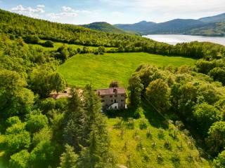Casale frazione Montedoglio, Sansepolcro — foto 21 di 33