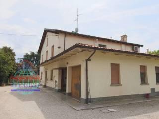 Villa bifamiliare via Reno Vecchio 9, Cento Paese, Cento — foto 4 di 15