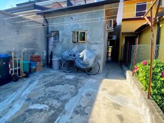 Villa a schiera via Po 304, Centro, Goro