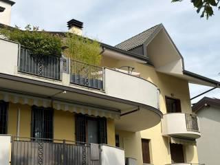 Mansarda viale Monte Grappa 12, Treviglio — foto 2 di 5