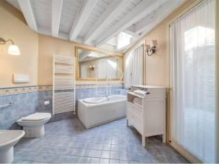 Villa unifamiliare via Guglielmo Marconi, Centro, Padenghe sul Garda — foto 34 di 41