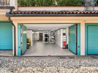 Villa unifamiliare via Guglielmo Marconi, Centro, Padenghe sul Garda — foto 13 di 41