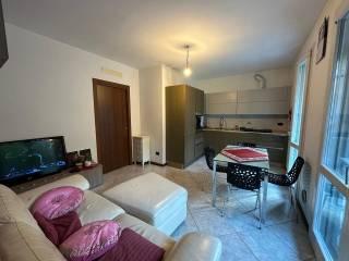 Stanza singola via Cesare Aguilhon 4, Monza — foto 5 di 11